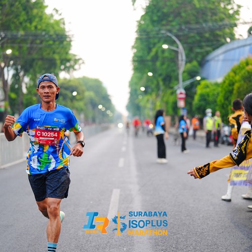 Race photo from SURABAYA ISOPLUS MARATHON 2026