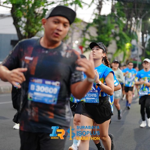 Race photo from SURABAYA ISOPLUS MARATHON 2026