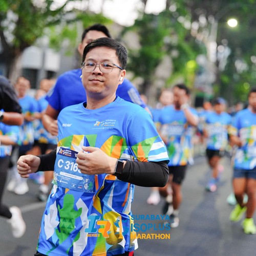 Race photo from SURABAYA ISOPLUS MARATHON 2026