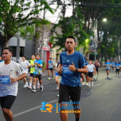 Race photo from SURABAYA ISOPLUS MARATHON 2026