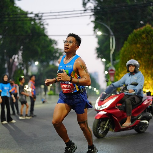 Race photo from SURABAYA ISOPLUS MARATHON 2026