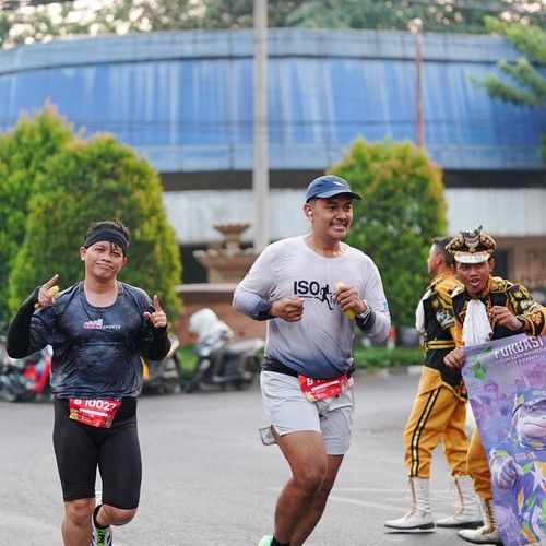 Race photo from SURABAYA ISOPLUS MARATHON 2026