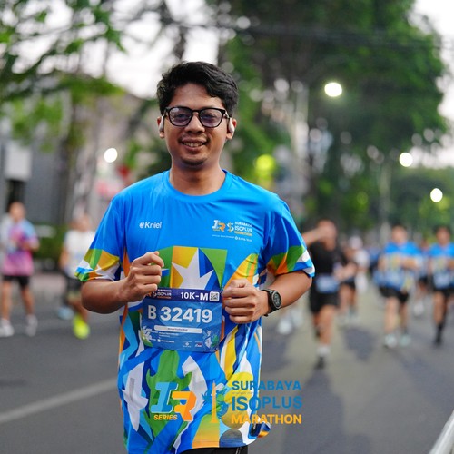 Race photo from SURABAYA ISOPLUS MARATHON 2026