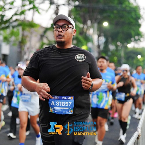 Race photo from SURABAYA ISOPLUS MARATHON 2026