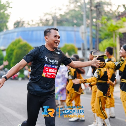 Race photo from SURABAYA ISOPLUS MARATHON 2026