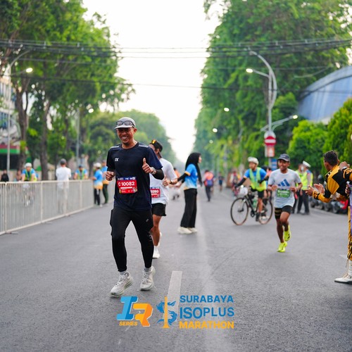 Race photo from SURABAYA ISOPLUS MARATHON 2026