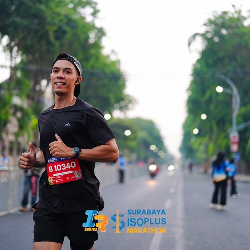 Race photo from SURABAYA ISOPLUS MARATHON 2026