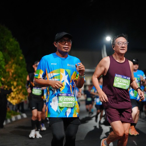 Race photo from SURABAYA ISOPLUS MARATHON 2026