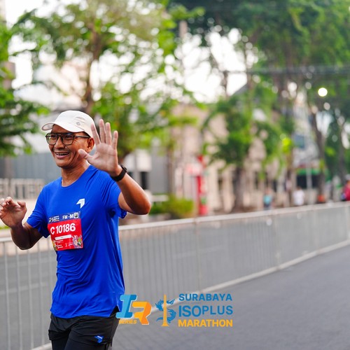 Race photo from SURABAYA ISOPLUS MARATHON 2026