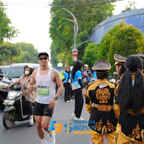 Race photo from SURABAYA ISOPLUS MARATHON 2026