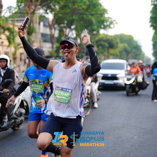 Race photo from SURABAYA ISOPLUS MARATHON 2026