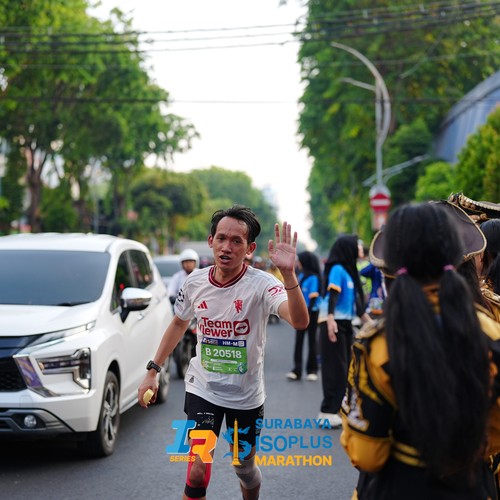 Race photo from SURABAYA ISOPLUS MARATHON 2026