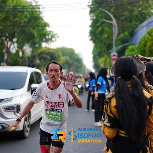 Race photo from SURABAYA ISOPLUS MARATHON 2026