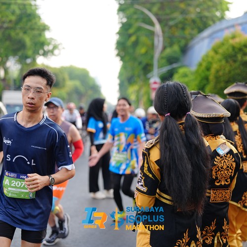 Race photo from SURABAYA ISOPLUS MARATHON 2026