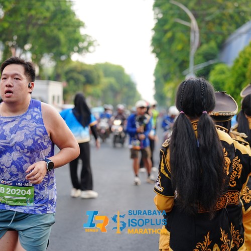 Race photo from SURABAYA ISOPLUS MARATHON 2026