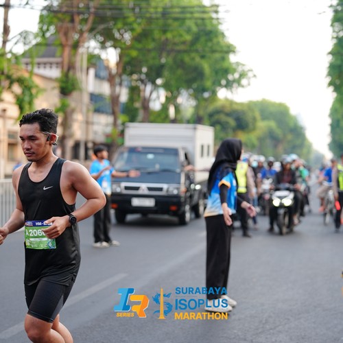Race photo from SURABAYA ISOPLUS MARATHON 2026