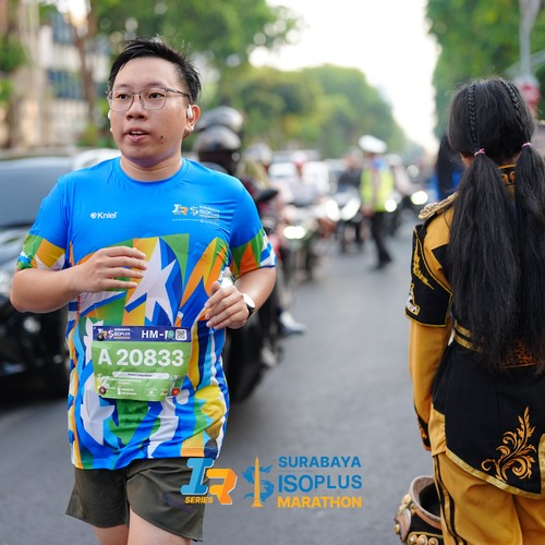 Race photo from SURABAYA ISOPLUS MARATHON 2026