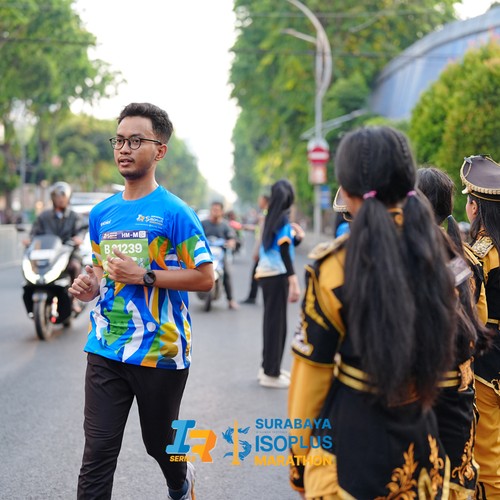 Race photo from SURABAYA ISOPLUS MARATHON 2026