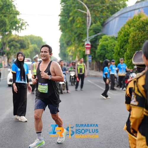 Race photo from SURABAYA ISOPLUS MARATHON 2026