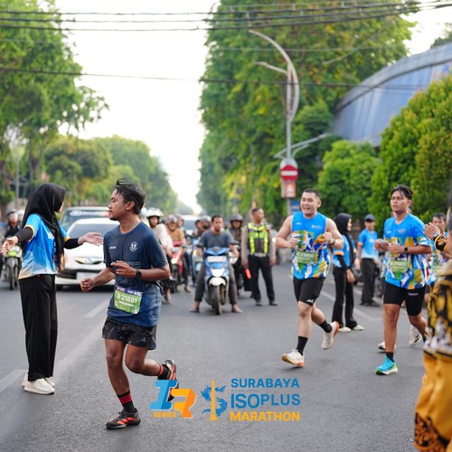 Race photo from SURABAYA ISOPLUS MARATHON 2026