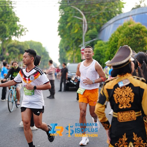 Race photo from SURABAYA ISOPLUS MARATHON 2026