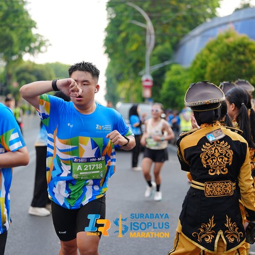 Race photo from SURABAYA ISOPLUS MARATHON 2026