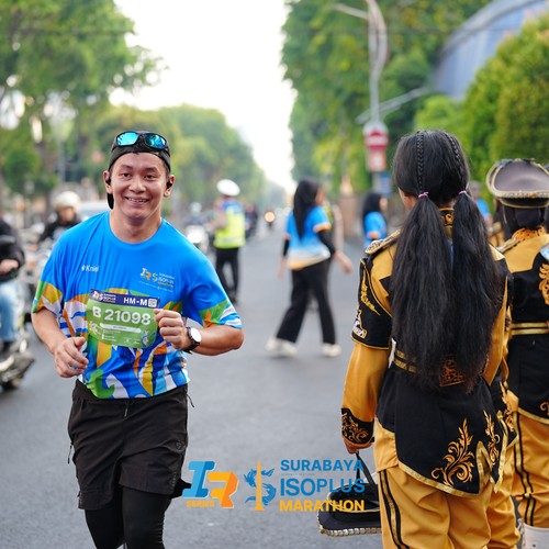 Race photo from SURABAYA ISOPLUS MARATHON 2026