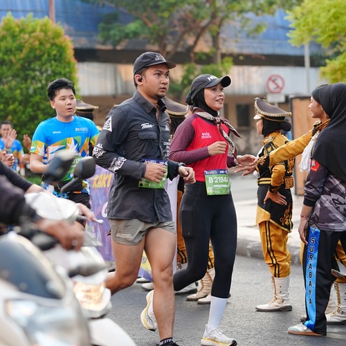 Race photo from SURABAYA ISOPLUS MARATHON 2026