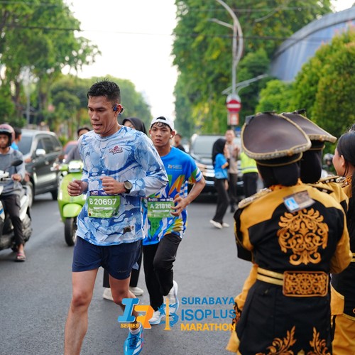 Race photo from SURABAYA ISOPLUS MARATHON 2026