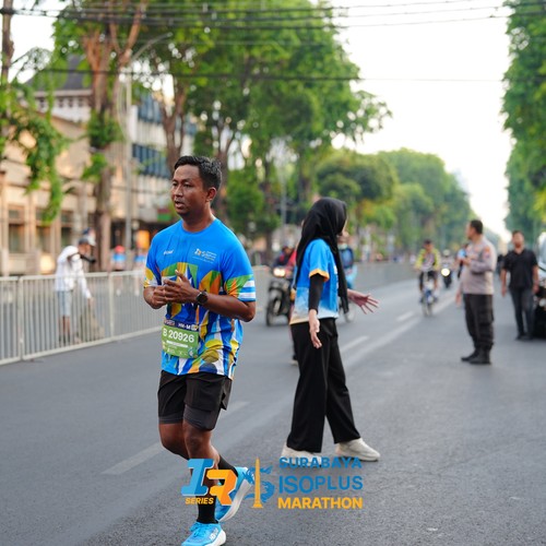 Race photo from SURABAYA ISOPLUS MARATHON 2026