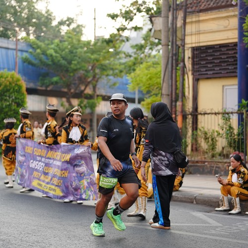 Race photo from SURABAYA ISOPLUS MARATHON 2026
