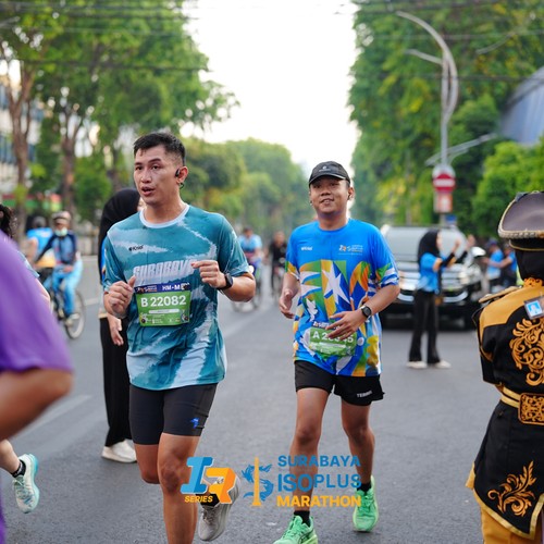 Race photo from SURABAYA ISOPLUS MARATHON 2026
