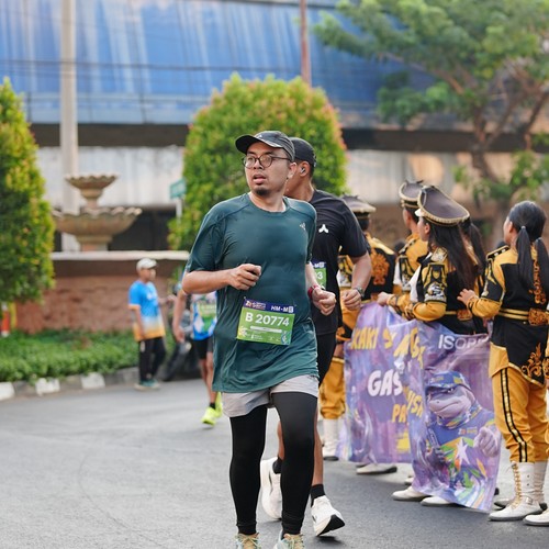 Race photo from SURABAYA ISOPLUS MARATHON 2026