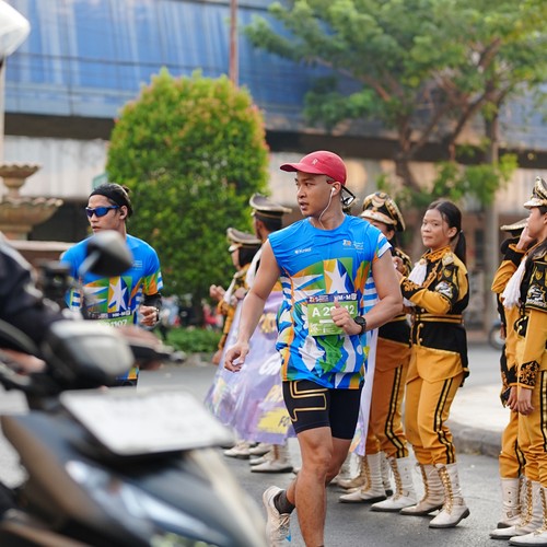 Race photo from SURABAYA ISOPLUS MARATHON 2026