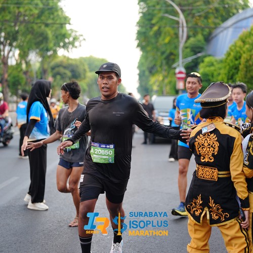 Race photo from SURABAYA ISOPLUS MARATHON 2026