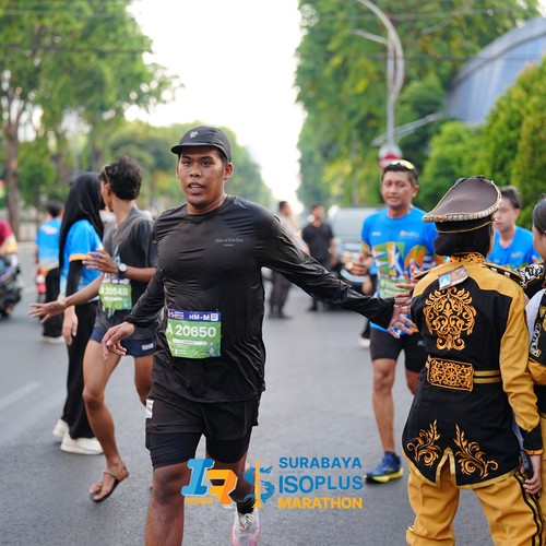 Race photo from SURABAYA ISOPLUS MARATHON 2026