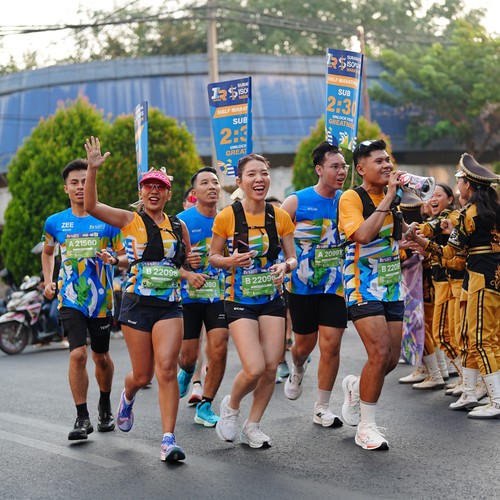 Race photo from SURABAYA ISOPLUS MARATHON 2026
