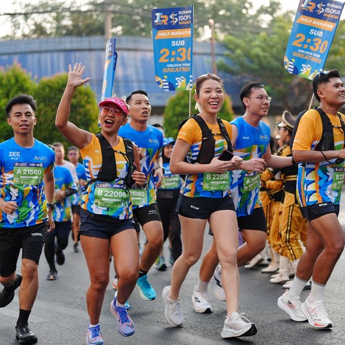 Race photo from SURABAYA ISOPLUS MARATHON 2026