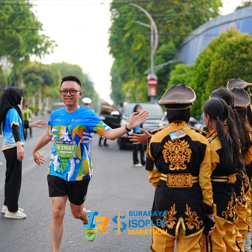 Race photo from SURABAYA ISOPLUS MARATHON 2026