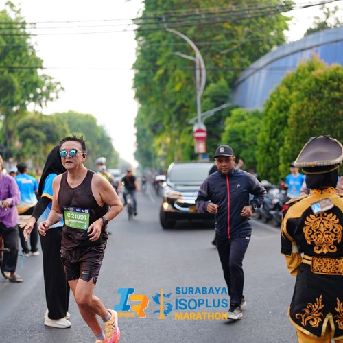 Race photo from SURABAYA ISOPLUS MARATHON 2026