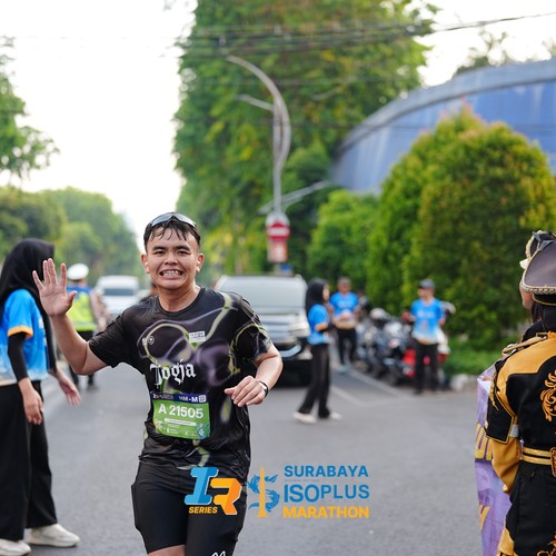 Race photo from SURABAYA ISOPLUS MARATHON 2026
