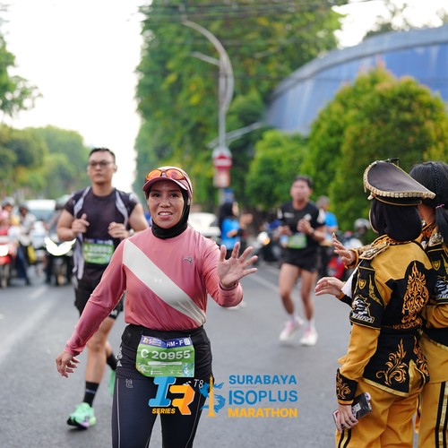 Race photo from SURABAYA ISOPLUS MARATHON 2026