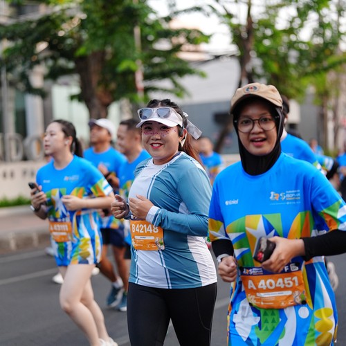 Race photo from SURABAYA ISOPLUS MARATHON 2026