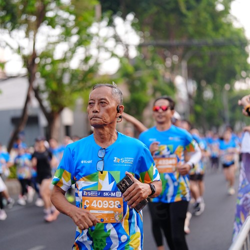 Race photo from SURABAYA ISOPLUS MARATHON 2026