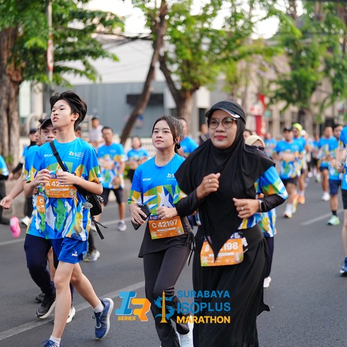 Race photo from SURABAYA ISOPLUS MARATHON 2026