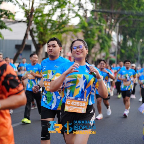 Race photo from SURABAYA ISOPLUS MARATHON 2026