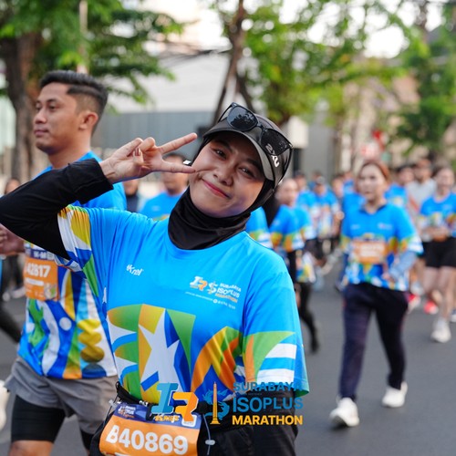 Race photo from SURABAYA ISOPLUS MARATHON 2026