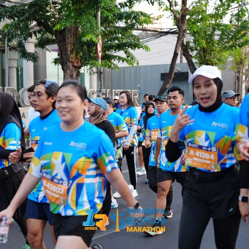Race photo from SURABAYA ISOPLUS MARATHON 2026
