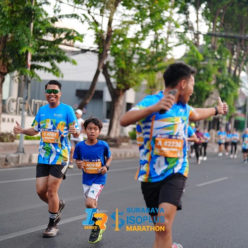 Race photo from SURABAYA ISOPLUS MARATHON 2026