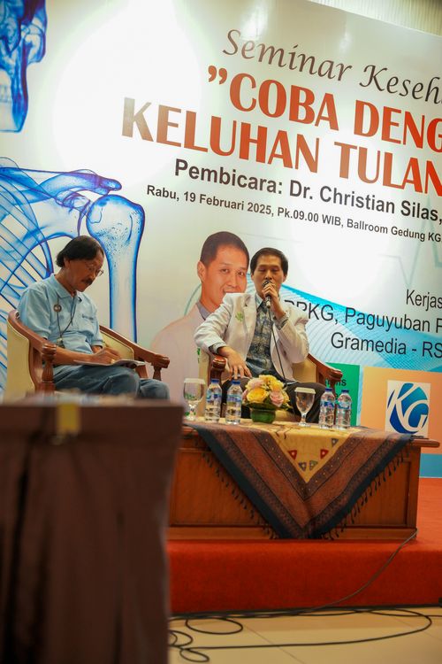 Race photo from Seminar Kesehatan : Coba Dengar Keluhan Tulang Kita